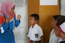 Ribuan Pekerja Pertamina Ajar Siswa SD  dan Anak Jalanan