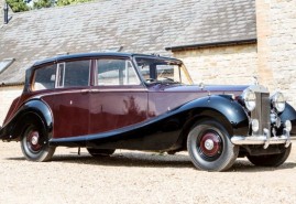 Mobil Ratu Elizabeth II dan Putri Diana Dilelang, Segini Harganya