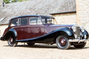 Mobil Ratu Elizabeth II dan Putri Diana Dilelang, Segini Harganya