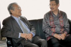 Tengku Erry Ucapkan Selamat Atas Kemenangan Mahathir 
