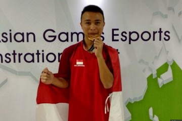Indonesia Raih Medali Emas Perdana Cabang eSports