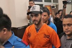 Konsumsi Narkoba Sejak 2015, Istri dan Anak Saksikan Fachri Albar Diboyong Polisi 