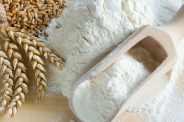 Gak Cuma untuk Bikin Kue, Terigu Juga Bisa Jadi Masker Wajah